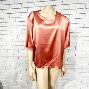 Asos Elegant Satin Like Women's Top in‎ Coral